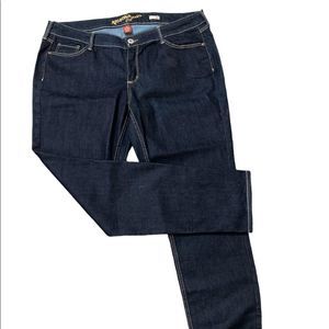 Arizona Jean Co. Women’s Dark Wash Super Skinner Jeans